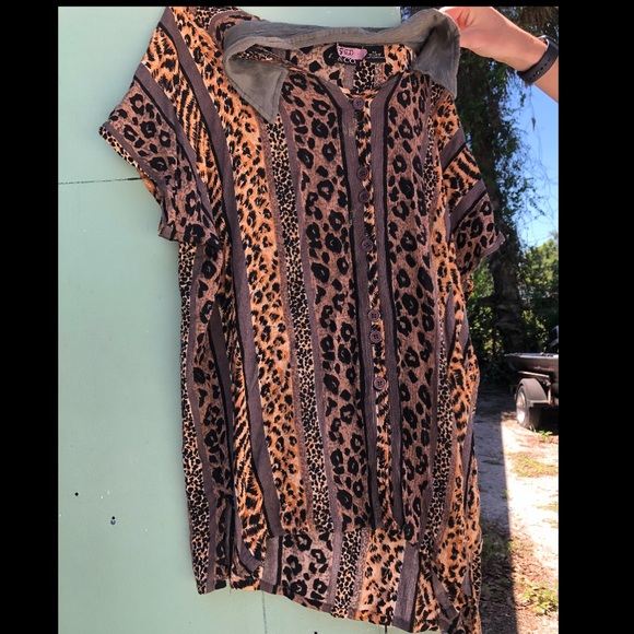 Size 40, two piece set - Picture 2 of 3